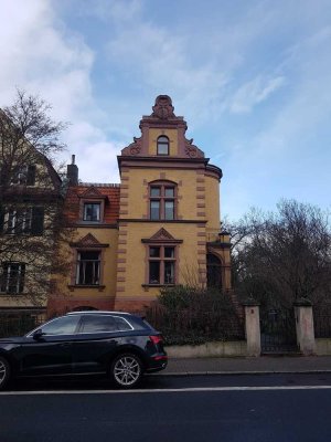 Geräumiges, günstiges 10-Raum-Mehrfamilienhaus in Halle/ Saale Giebichenstein