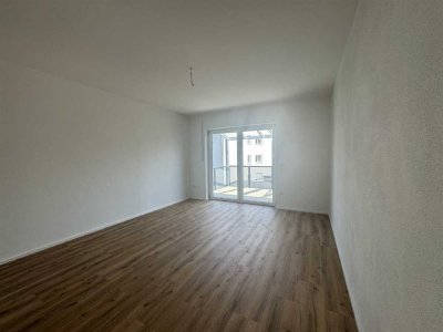 1-Zimmer-Apartment, Erstbezug im 2. OG mit Balkon in Mengkofen