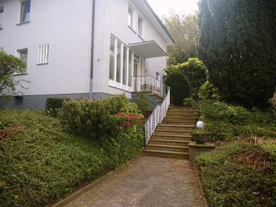 Schöne 2-Zimmer-Dachgeschosswohnung mit Balkon in Hagen