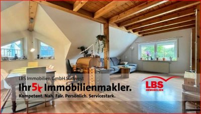 Gemütliche 3,5-Zimmer-Wohnung mit Dachstudio