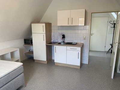 1-Zimmer-DG-Wohnung möbliert mit EBK in Donauwörth