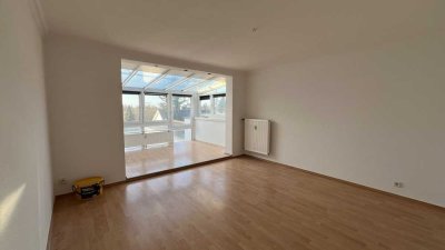 4 ZKB Wohnung mit Wintergarten und Einbauküche in Lampertheim