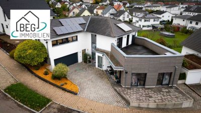 Stilvolles Zuhause mit Gewerbeeinheit – Wohnen und Arbeiten perfekt vereint