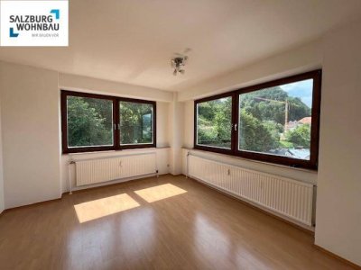 Dachgeschoßwohnung mit Top Blick über Hallein - mtl. Rückzahlung ab EUR 532,-