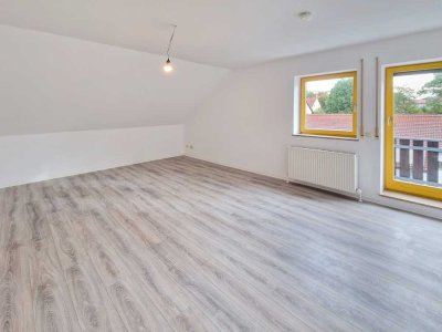 500 EUR Gutschein geschenkt bei Einzug bis 15.12.2024*Frisch renovierte 3-Zimmerwohnung mit Balkon!