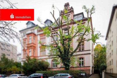 Frankfurt-Westend/Süd: Großzügige Parterre-Einheit im repräsentativen Stilaltbau