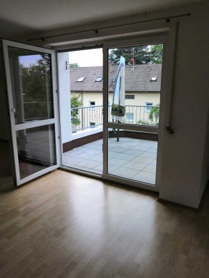 Großzügige 3- Zimmer Dachgeschoßwohnung  mit Balkon