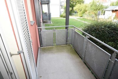 Modernisierte Singlewohnung mit großem Wohnzimmer