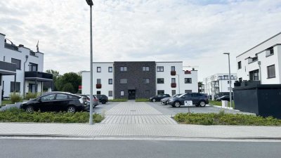 Hochwertige 4-Zimmer-Wohnung mit Terrasse, Gartenanteil und Stellplatz