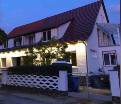 Top renoviertes, möbliertes Apartment in Mahlow-Zentrum - befristet 6 - 18 Monate!