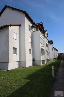 Nähe Gmunden: Exklusiv renovierte Eigentumswohnung mit Loggia und Carport!