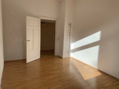 Attraktive 2-Zimmer-Wohnung mit Balkon in Karlsruhe