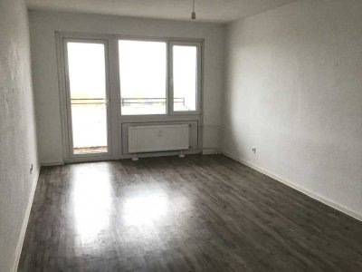 Moderne Wohnung mit Balkon und toller Aussicht kurzfristig verfügbar