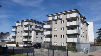 Geschmackvolle, gepflegte 3-Zimmer-Wohnung mit gehobener Innenausstattung mit Einbauküche in Rodgau