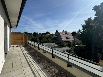 Exklusives Penthouse mit freiem Blick, großer Südterrasse, Einbauküche - Bezugsfrei ab sofort