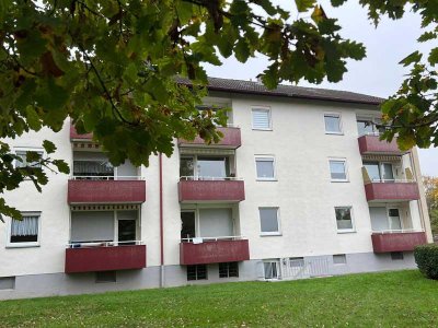 Gut geschnittene 3 Zimmer Wohnung mit Balkon Liederbach-Taunus *provisionsfrei*