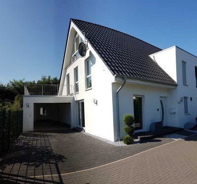 Exklusives Einfamilienhaus in ruhige Lage