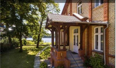 Botschaftsresidenz! Embassy Residence  with the direct access to the lake& moorings in Wannsee