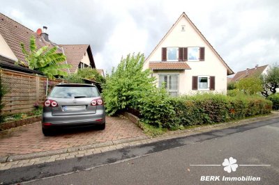 BERK Immobilien - Gepflegtes Siedlungshaus mit schönem Garten und Garage in bester Wohnlage