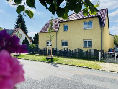 Attraktives Ein/Zweifamilienhaus mit Gästehaus, Nebengelass, Wintergarten und schönem Garten!