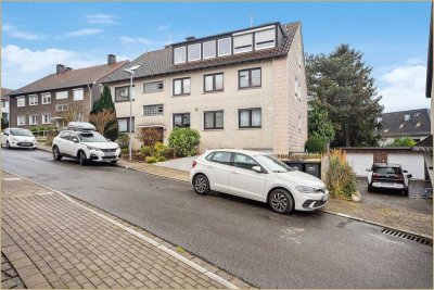 Moderne, top renovierte Wohnung
mit neuer Küche und Bad mit Balkon, Keller u. Fahrradraum!