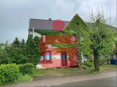 Altbau mit Charme und Bauplatz