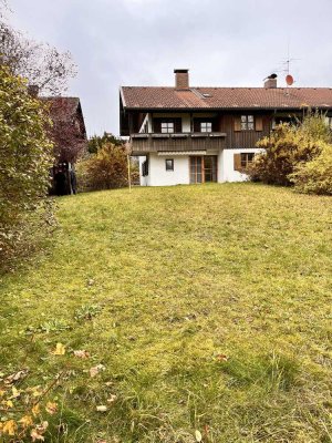 Doppelhaus mit unglaublichem Panorama. Gehobener Innenausstattung in Lenggries Wegscheid.