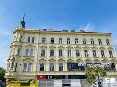 #SQ - GROSSZÜGIGE 2 ZIMMER ALTBAUWOHNUNG MIT WEITBLICK IN SIMMERINGER IN U-BAHN NÄHE