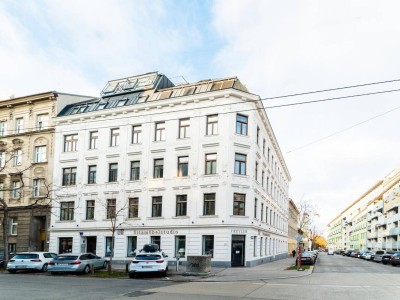 Eine Wohnung in einem revitalisierten Stilaltbau kombiniert historischen Charme mit modernem Wohnkomfort