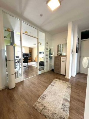 Engers Rhein, Helle Wohnung,  toller Blick, 74qm-3 ZKB, GWc, Balkon, Exklusiv Verkauf Fries Immob,