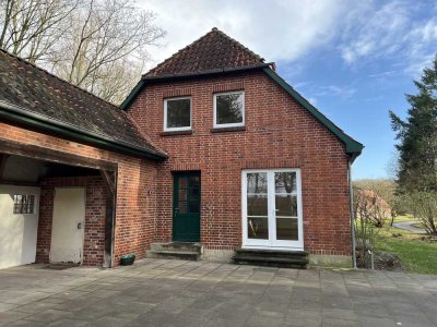 Einfamilienhaus in idyllischer Lage und doch stadtnah