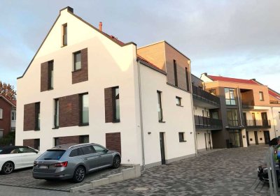 Exklusive Wohnung in zentraler Lage mit Garten