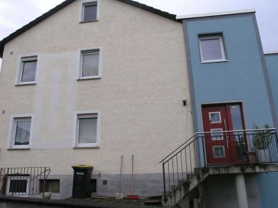 Ranstadt - 2FH mit Ausbaupotential (Altbau + Rohbau), Garage und großem Garten