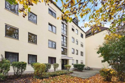 Traumhafte 3-Zimmer-Wohnung mit Loggia im Universitätsviertel, Augsburg