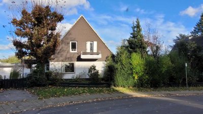 Freistehendes Einfamilienhaus mit Garten in ruhiger Lage von Bochum Linden / Stadtgrenze Hattingen