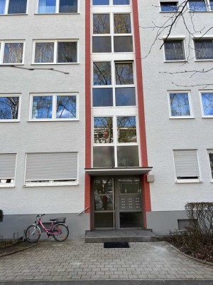 Schöne 3 Zimmer Wohnung in bester Lage in Straubing Süd