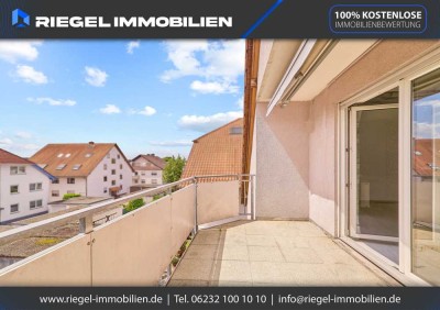 Sie hier? Wir auch! Gepflegte, lichtdurchflutete Maisonette-Wohnung mit 4 Zimmern zzgl. Hobbyraum