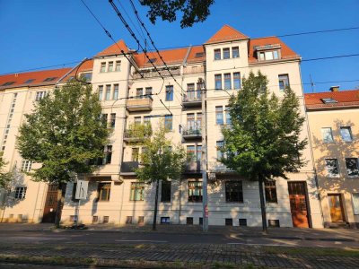 DG-Maisonette in saniertem Denkmal-Altbau/Zentrumsnahe, beliebte Stadtteillage/5 km zum Hauptbhf.