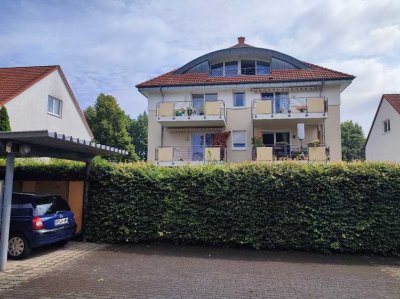 Attraktive und vollst. renovierte 3-Zimmer-Wohnung mit geh. Innenausstattung mit Balkon in Gütersloh