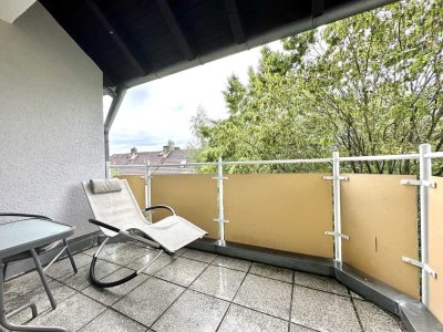 Gepflegte 2-Zi-Whg mit Balkon - frei nach Abstimmung!