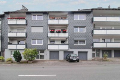 Helle und gepflegte Dachgeschosswohnung mit Garage – Ihr Rückzugsort in Remscheid