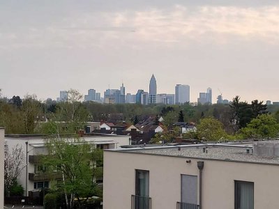 FACTORY SUITES: Bezugsfertig | 5 Zimmer Penthouse mit Skylineblick & Dachterrasse | It suits you.