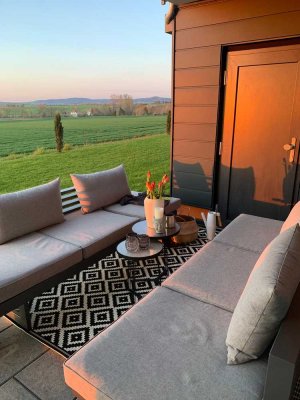 Exklusive 2-Zimmer-Terrassenwohnung mit gehobener Innenausstattung und Paradiesblick in Uffenheim