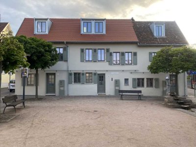 Kleines Haus (2-3 ZKB), eigener Eingang im Ortskern von Nussdorf - Erstbezug