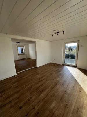 Großzügige 5,5 Zimmer Maisonettewohnung + Garten & Balkon