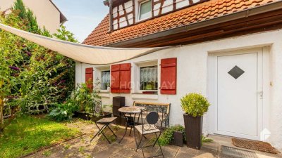 Schönes Bauernhaus mit 6 Zimmern und Garage in sehr guter Lage