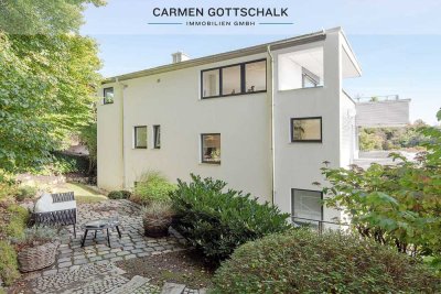 Starnberg! Traumblick! - Exklusive Villenwohnung in oberster Etage mit Dachterrasse