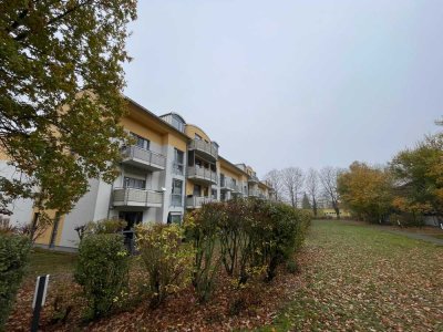 Ab sofort: 2-Zimmer Wohnung in Henningsdorf inkl. Stellplatz