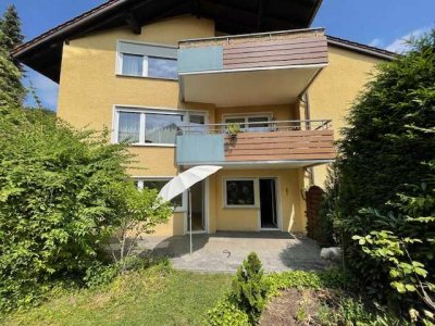 Grosszügige  4-Zimmer-Wohnung, 1. OG,  in Herrenberg-Ebühl mit Balkon im Grünen