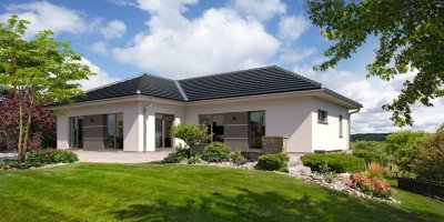 Wohnkomfort im Bungalow auf Wunderschönem Grundstück in Bad Münder